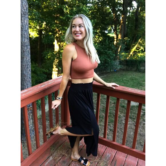 Sandy Delight Maxi Skirt-Black - Picture 2 of 6